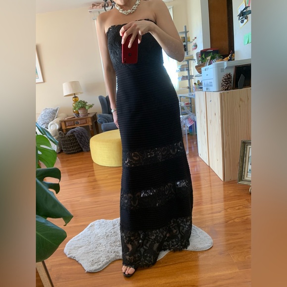 Tadashi Shoji Evening Dress Size Small - Picture 12 of 16